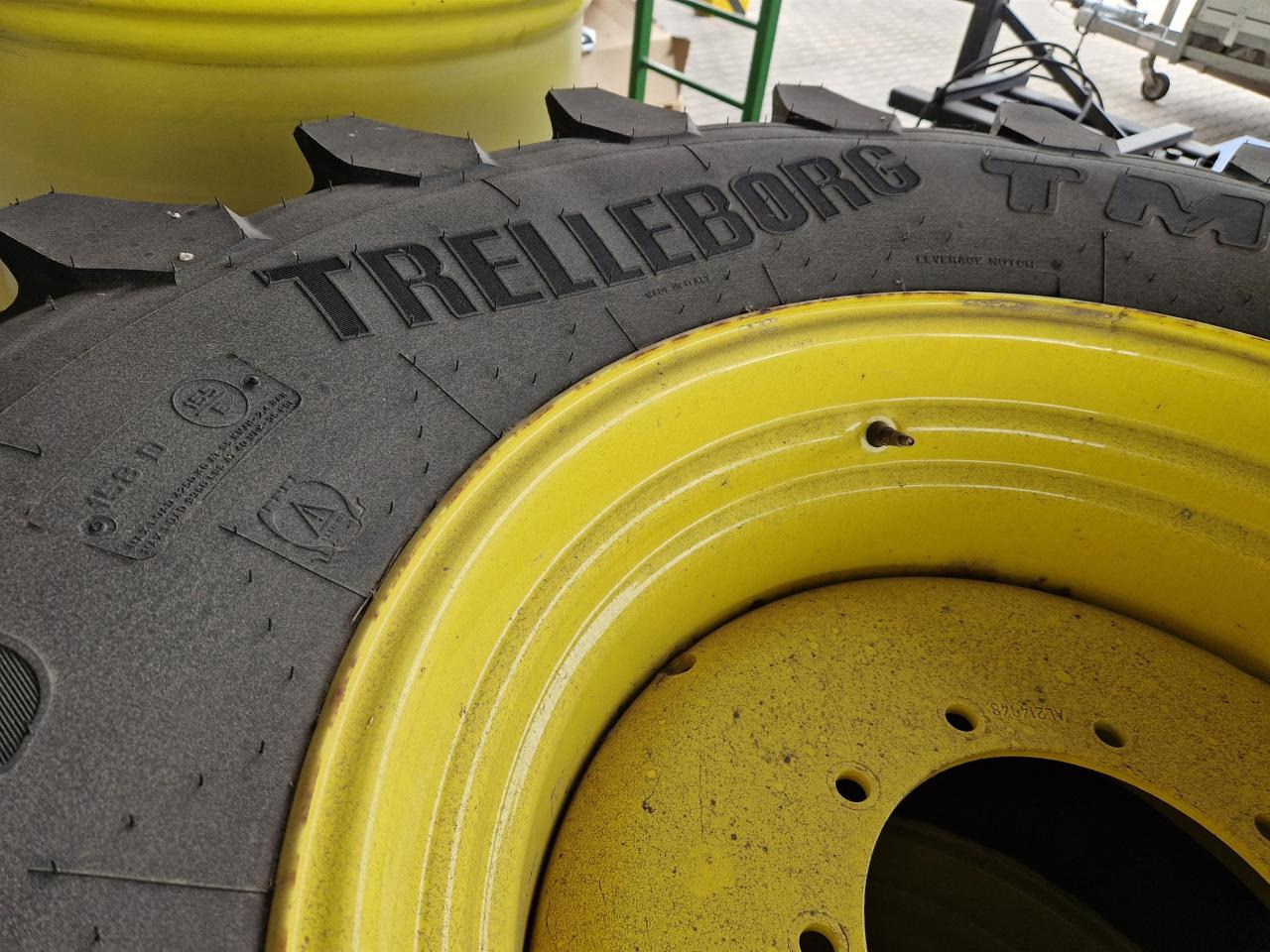 Trelleborg 600/70R30 - Lốp cho Máy móc nông nghiệp: hình 2 Trelleborg 600/70R30 - Lốp cho Máy móc nông nghiệp: hình 2