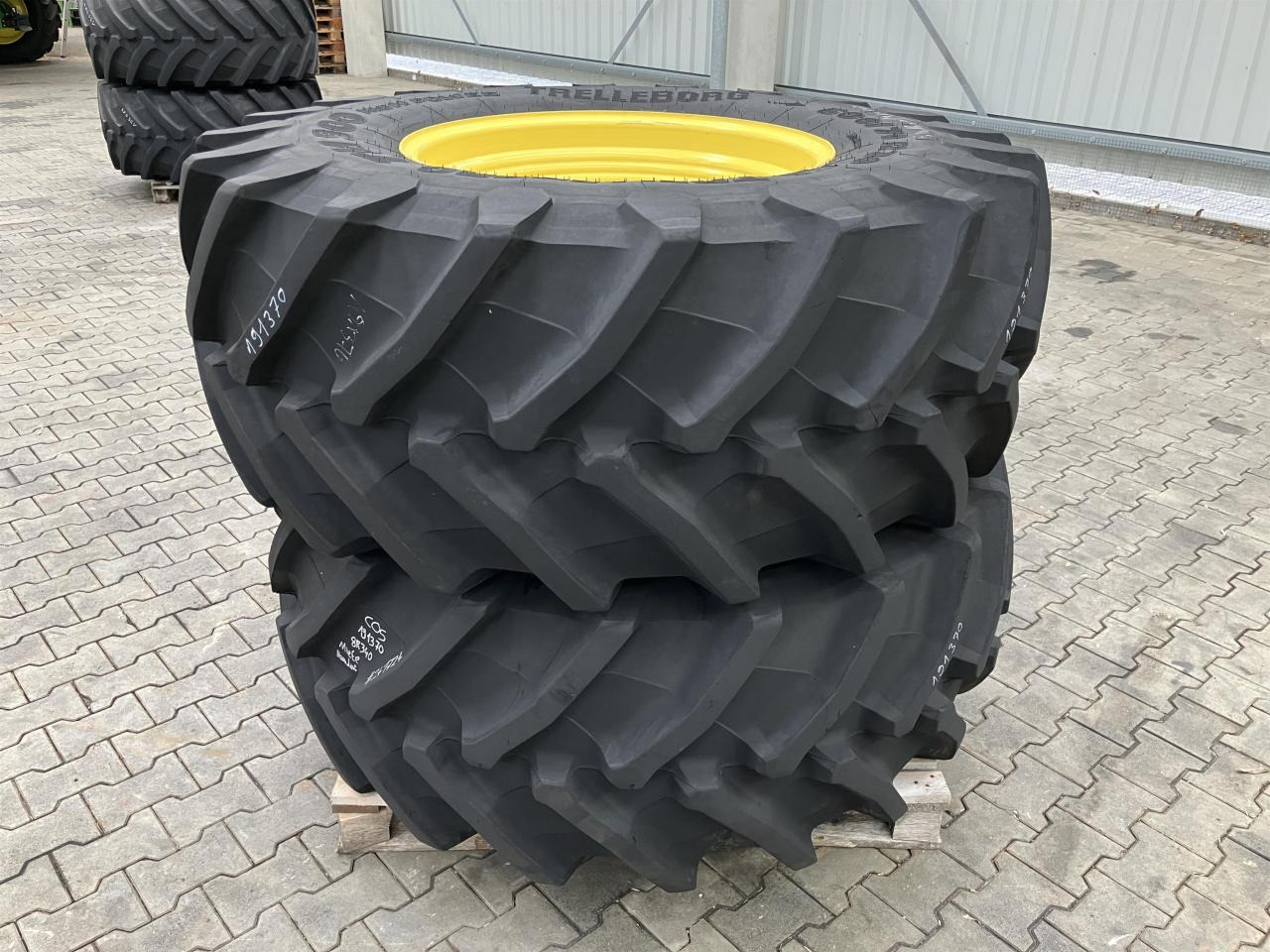 Trelleborg 600/70R30 - Lốp cho Máy móc nông nghiệp: hình 4 Trelleborg 600/70R30 - Lốp cho Máy móc nông nghiệp: hình 4