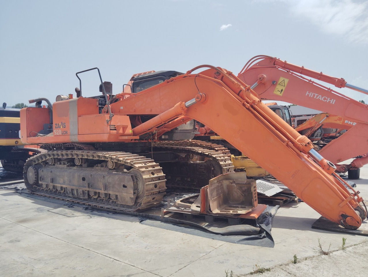 EXCAVADORA HITACHI ZX520LCH-3 - Máy xúc bánh xích: hình 3 EXCAVADORA HITACHI ZX520LCH-3 - Máy xúc bánh xích: hình 3