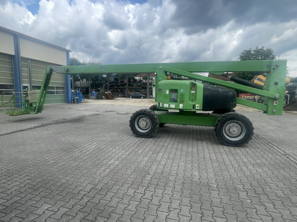 Haulotte HA 260 PX - Nền bục trên không: hình 2 Haulotte HA 260 PX - Nền bục trên không: hình 2