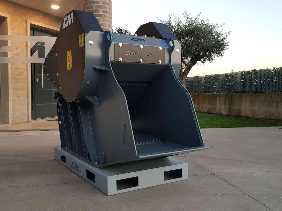 CM Crusher CBF 60 Crusher Bucket - Gầu cho Máy xúc: hình 1 CM Crusher CBF 60 Crusher Bucket - Gầu cho Máy xúc: hình 1