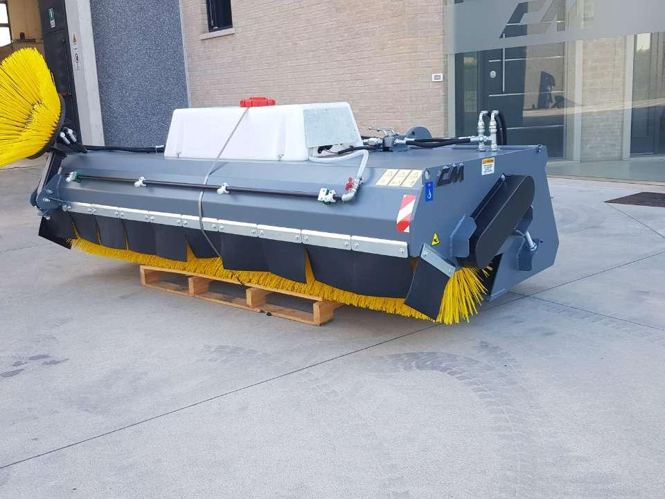 CM Crusher CBS 225 Sweeping Bucket - Chổi cho Máy xúc lật đa năng: hình 1 CM Crusher CBS 225 Sweeping Bucket - Chổi cho Máy xúc lật đa năng: hình 1