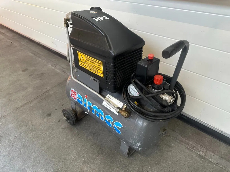 Airmec FIAC BXA 25200 Elektrische Zuigercompressor 2 PK 150 L / min 8 Bar - Máy nén khí: hình 4 Airmec FIAC BXA 25200 Elektrische Zuigercompressor 2 PK 150 L / min 8 Bar - Máy nén khí: hình 4