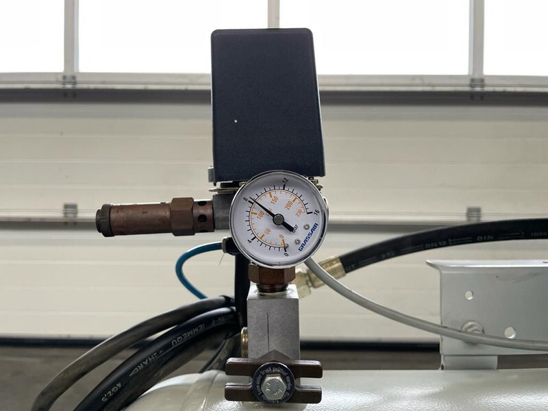 Máy nén khí Alup 2.2 kW 240 L / min 10 Bar Elektrische Zuigercompressor op ketel: hình 6