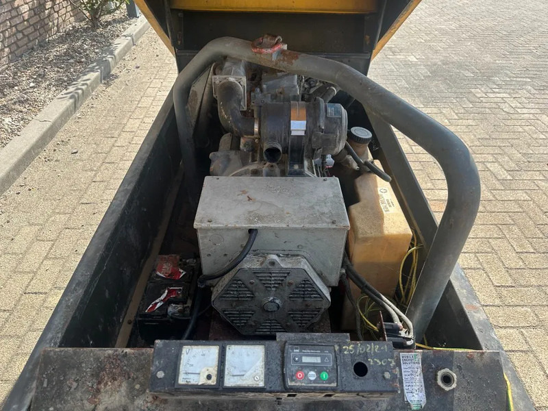 Bộ phát điện Atlas-Copco Deutz F2M 2011 Stamford 12 KVA generatorset: hình 11