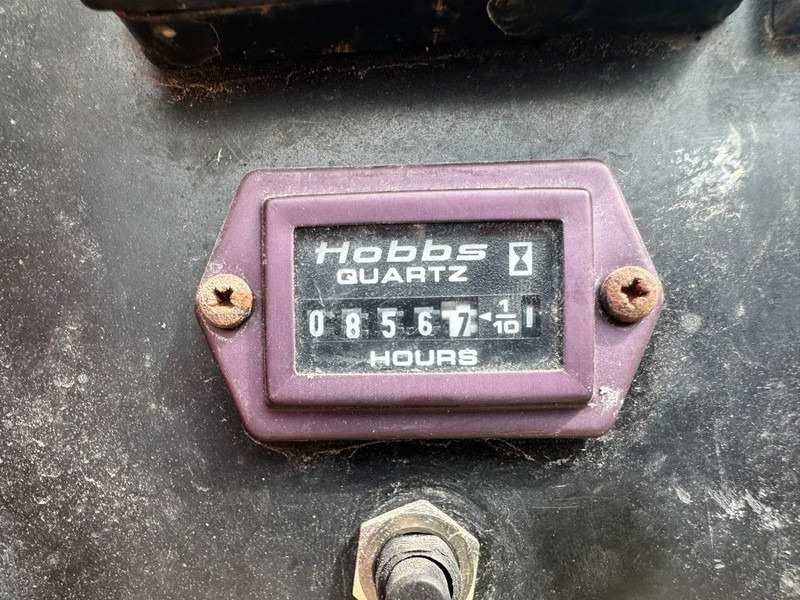 Atlas-Copco QAS 18 Yanmar Mecc Alte Spa 18 kVA Silent generatorset - Bộ phát điện: hình 5 Atlas-Copco QAS 18 Yanmar Mecc Alte Spa 18 kVA Silent generatorset - Bộ phát điện: hình 5