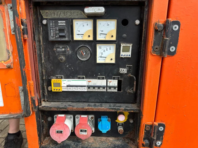 Atlas-Copco QAS 18 Yanmar Mecc Alte Spa 18 kVA Silent generatorset - Bộ phát điện: hình 4 Atlas-Copco QAS 18 Yanmar Mecc Alte Spa 18 kVA Silent generatorset - Bộ phát điện: hình 4