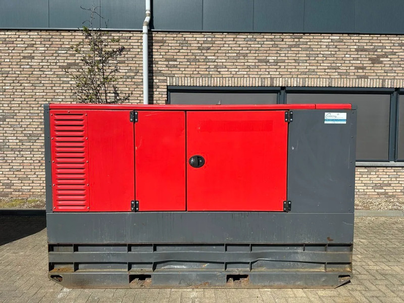 Atlas-Copco QAS 60 Perkins Stamford 60 kVA Silent Rental generatorset - Bộ phát điện: hình 1 Atlas-Copco QAS 60 Perkins Stamford 60 kVA Silent Rental generatorset - Bộ phát điện: hình 1