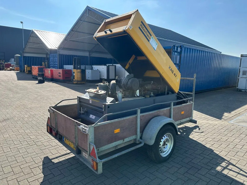Atlas-Copco XAS 47 DD Deutz 2.6 m3 / min 7 Bar 21 kW Mobiele Diesel Compressor op aanhanger - Máy nén khí: hình 2 Atlas-Copco XAS 47 DD Deutz 2.6 m3 / min 7 Bar 21 kW Mobiele Diesel Compressor op aanhanger - Máy nén khí: hình 2
