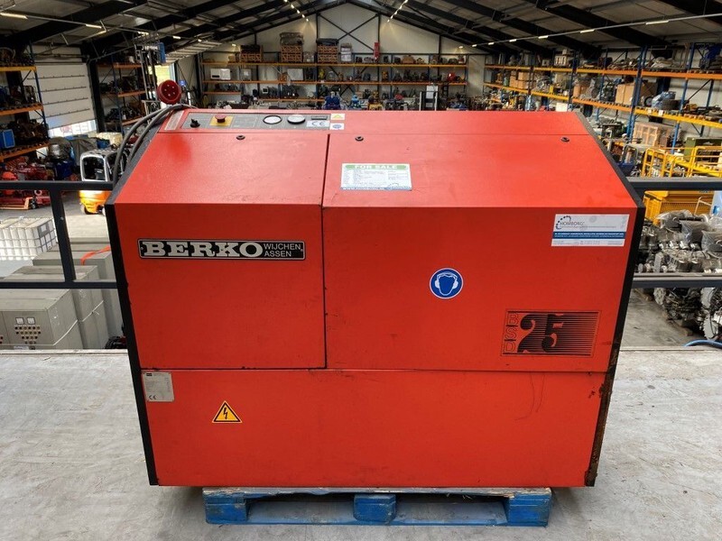 BERKO BSD 25 18.5 kW 2400 L / min 8 Bar Silent Elektrische Schroefcompressor - Máy nén khí: hình 1 BERKO BSD 25 18.5 kW 2400 L / min 8 Bar Silent Elektrische Schroefcompressor - Máy nén khí: hình 1