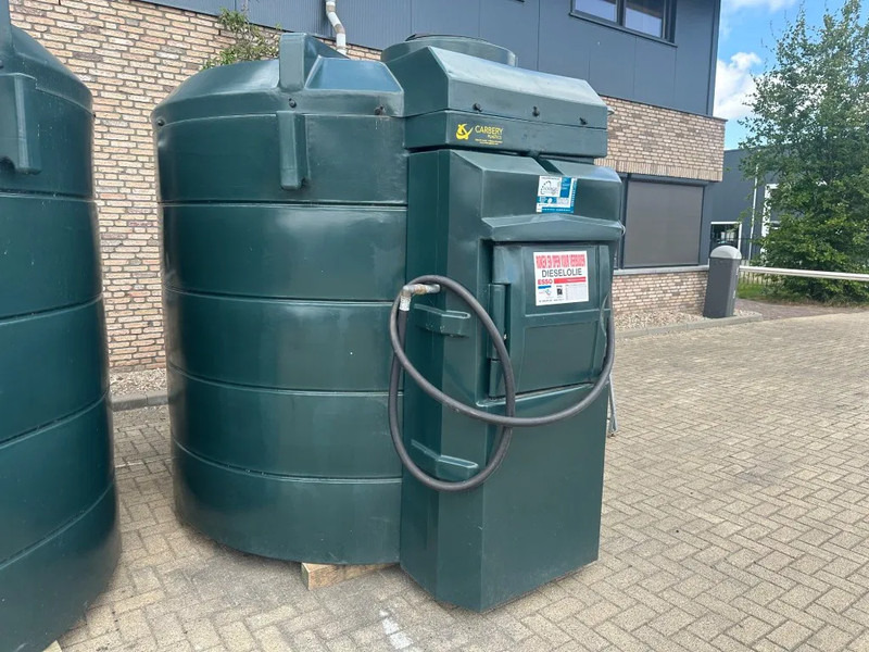 Carbery Kiwa dubbelwandig met mangat Dieseltank 5700 liter met 230 V pompset New ! Overstock - Container biển: hình 3 Carbery Kiwa dubbelwandig met mangat Dieseltank 5700 liter met 230 V pompset New ! Overstock - Container biển: hình 3