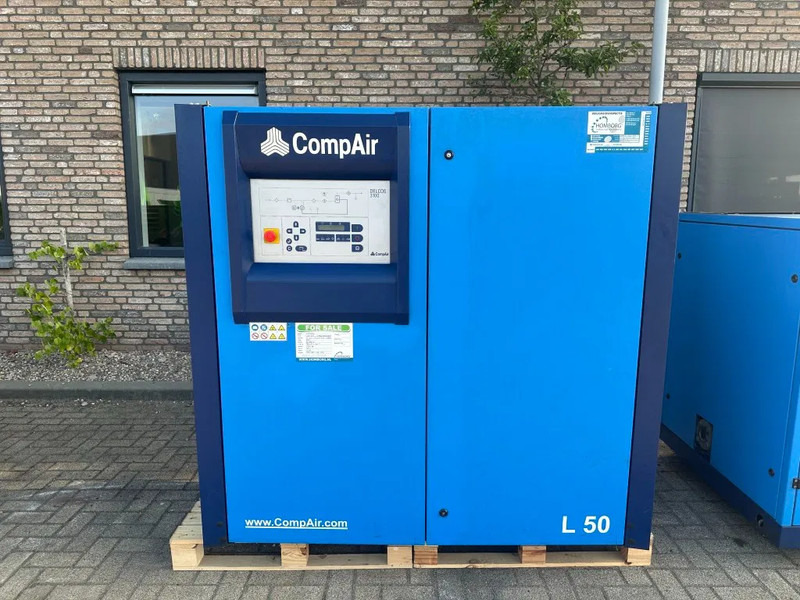 Compair L50 - 10A 45 kW 7.55 m3 / min 10 Bar Elektrische Schroefcompressor - Máy nén khí: hình 1 Compair L50 - 10A 45 kW 7.55 m3 / min 10 Bar Elektrische Schroefcompressor - Máy nén khí: hình 1