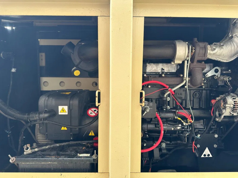 Doosan G40 Mitsubishi Leroy Somer 40 kVA Silent Rental generatorset - Bộ phát điện: hình 3 Doosan G40 Mitsubishi Leroy Somer 40 kVA Silent Rental generatorset - Bộ phát điện: hình 3