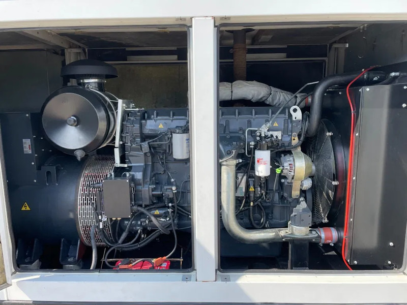 Bộ phát điện FPT Iveco - Mecc Alte 440 kVA silent: hình 13