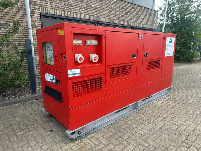 GESAN DJS 100 John Deere Stamford 100 kVA Silent Rental generatorset - Bộ phát điện: hình 5 GESAN DJS 100 John Deere Stamford 100 kVA Silent Rental generatorset - Bộ phát điện: hình 5