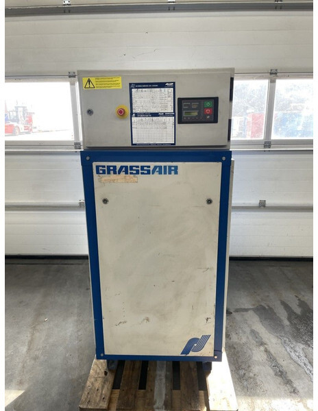 Grassair WIS11.7 4 kW 550 L / min 7 Bar watergesmeerde schroefcompressor - Máy nén khí: hình 1 Grassair WIS11.7 4 kW 550 L / min 7 Bar watergesmeerde schroefcompressor - Máy nén khí: hình 1