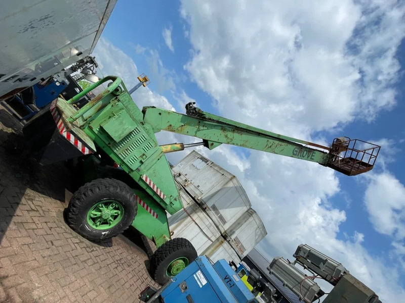Grove MZ90 Deutz F3L912 Diesel 4 x 4 Telescoophoogwerker 27.6 meter werkhoogte - Xe nâng người hình viễn vọng kính: hình 3 Grove MZ90 Deutz F3L912 Diesel 4 x 4 Telescoophoogwerker 27.6 meter werkhoogte - Xe nâng người hình viễn vọng kính: hình 3