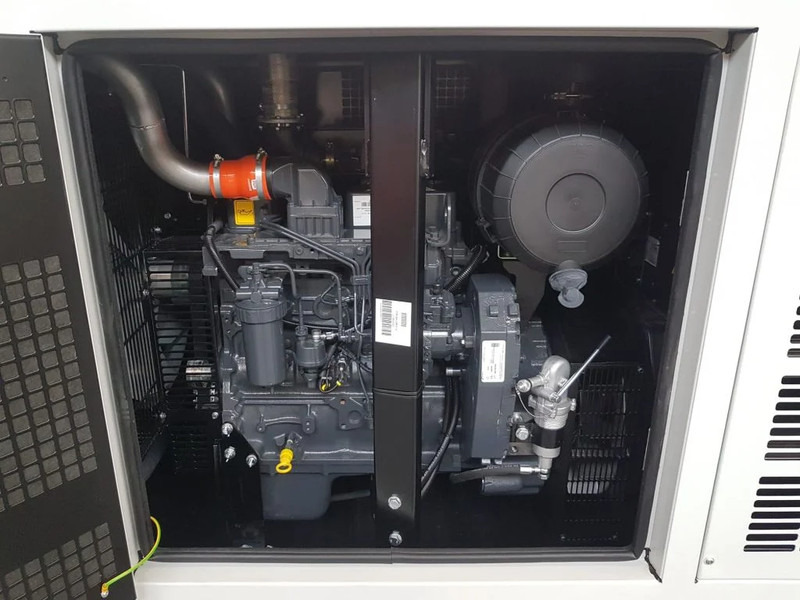 Himoinsa Iveco Stamford 120 kVA Supersilent Rental generatorset New ! - Bộ phát điện: hình 3 Himoinsa Iveco Stamford 120 kVA Supersilent Rental generatorset New ! - Bộ phát điện: hình 3