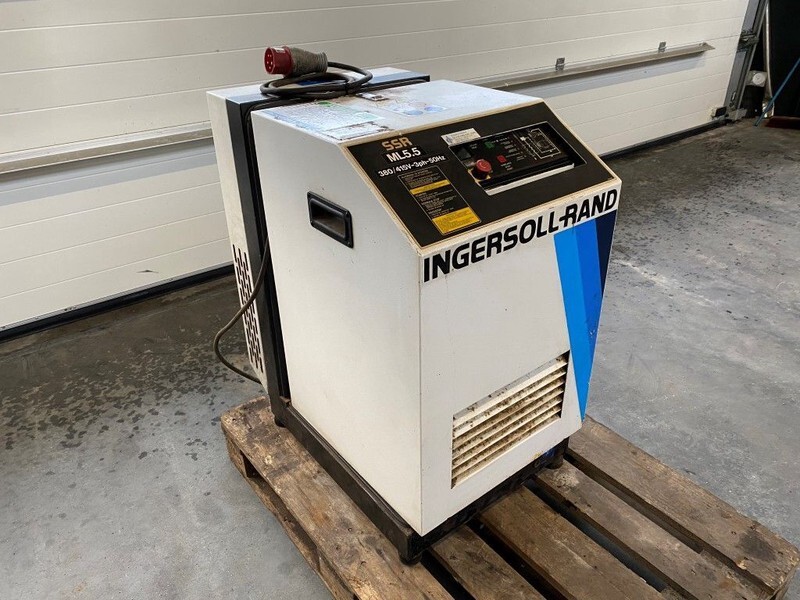 Ingersoll Rand SSR ML 5.5 SSR ML5.5 6 kW 800 L / min 7.5 Bar Elektrische Schroefcompressor - Máy nén khí: hình 1 Ingersoll Rand SSR ML 5.5 SSR ML5.5 6 kW 800 L / min 7.5 Bar Elektrische Schroefcompressor - Máy nén khí: hình 1