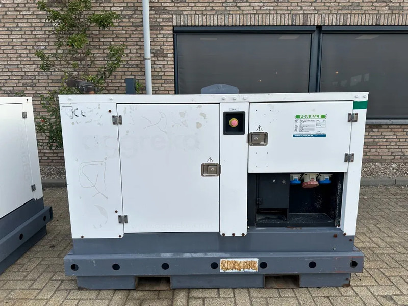 Iveco FPT F32 AM1A Leroy Somer 32 kVA Silent generatorset 667 hours ! - Bộ phát điện: hình 1 Iveco FPT F32 AM1A Leroy Somer 32 kVA Silent generatorset 667 hours ! - Bộ phát điện: hình 1