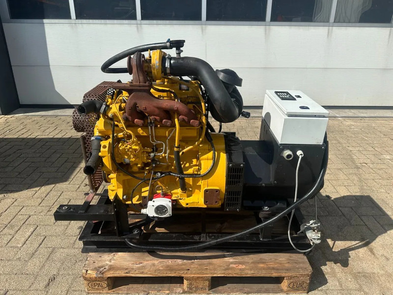 John Deere 3029 Stamford 30 kVA generatorset - Bộ phát điện: hình 1 John Deere 3029 Stamford 30 kVA generatorset - Bộ phát điện: hình 1