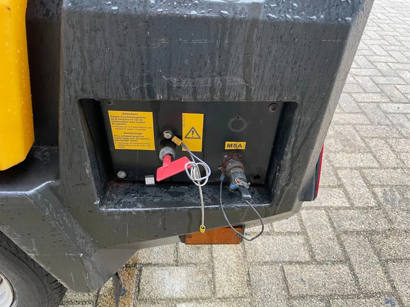Máy nén khí Kaeser M27 Kubota 2,7 m3 / min 7 Bar 18 kW Mobiele Silent Diesel Compressor: hình 11