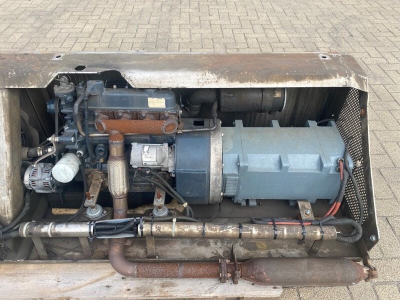 Kubota V1505 Vrachtwagen aggregaat 12.5 kVA generatorset - Bộ phát điện: hình 2 Kubota V1505 Vrachtwagen aggregaat 12.5 kVA generatorset - Bộ phát điện: hình 2