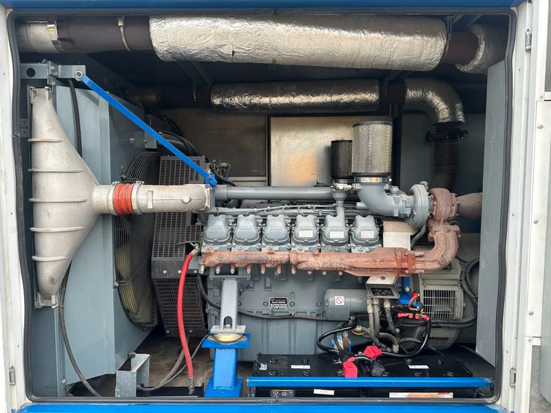 MAN MAN D2842 LE 213 met Leroy Somer 800 kVA Silent generatorset as New ! 410 hours ! - Bộ phát điện: hình 2 MAN MAN D2842 LE 213 met Leroy Somer 800 kVA Silent generatorset as New ! 410 hours ! - Bộ phát điện: hình 2