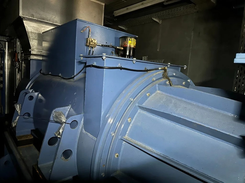 Bộ phát điện MTU 16V 4000 SDMO 2200 kVA Silent generatorset in container: hình 7