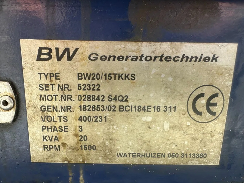 Mitsubishi S4Q2 Stamford 20 kVA marine generatorset - Bộ phát điện: hình 4 Mitsubishi S4Q2 Stamford 20 kVA marine generatorset - Bộ phát điện: hình 4