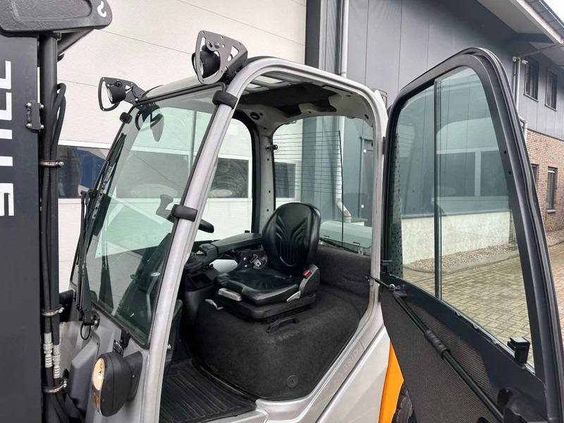 Still RX70-30T 3 ton Duplex Freelift Sideshift Positioner Vorkenversteller LPG Heftruck 2017 - Xe nâng gas: hình 5 Still RX70-30T 3 ton Duplex Freelift Sideshift Positioner Vorkenversteller LPG Heftruck 2017 - Xe nâng gas: hình 5