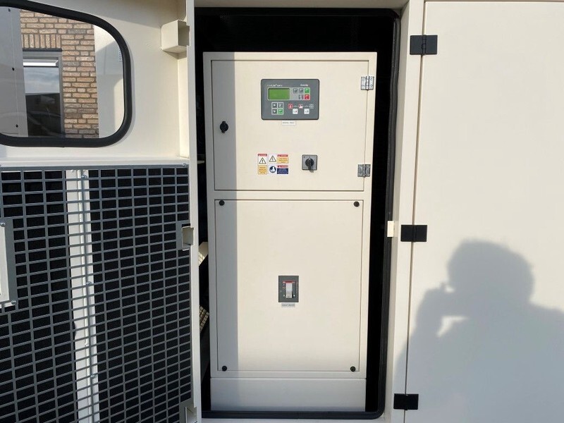 Volvo 225 kVA Stage 3A TAD 753 GE Silent generatorset - Bộ phát điện: hình 3 Volvo 225 kVA Stage 3A TAD 753 GE Silent generatorset - Bộ phát điện: hình 3
