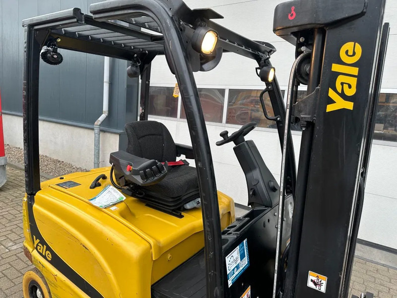 Yale ERP22VL 2.2 ton Triplex Freelift Sideshift Elektra Heftruck Accu 2022 - Xe nâng điện: hình 3 Yale ERP22VL 2.2 ton Triplex Freelift Sideshift Elektra Heftruck Accu 2022 - Xe nâng điện: hình 3
