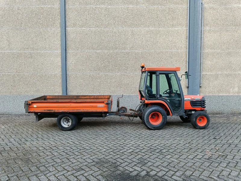 Kubota B2410 met Nimos Kipper - Xe cày kéo: hình 4 Kubota B2410 met Nimos Kipper - Xe cày kéo: hình 4