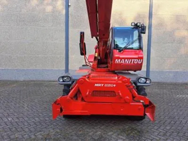 Manitou MRT 2150+ Privilege All-Terrain Rotating Telehandler (2015) - Máy xúc lật: hình 2 Manitou MRT 2150+ Privilege All-Terrain Rotating Telehandler (2015) - Máy xúc lật: hình 2