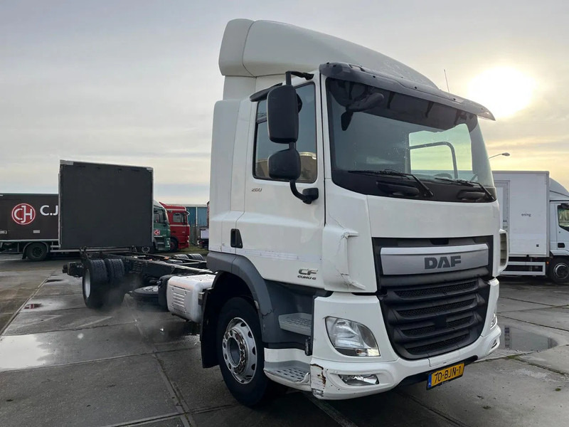 DAF CF 260 CF 260 FA CHASSIS CABINE EURO 6 - Xe tải khung gầm: hình 1 DAF CF 260 CF 260 FA CHASSIS CABINE EURO 6 - Xe tải khung gầm: hình 1