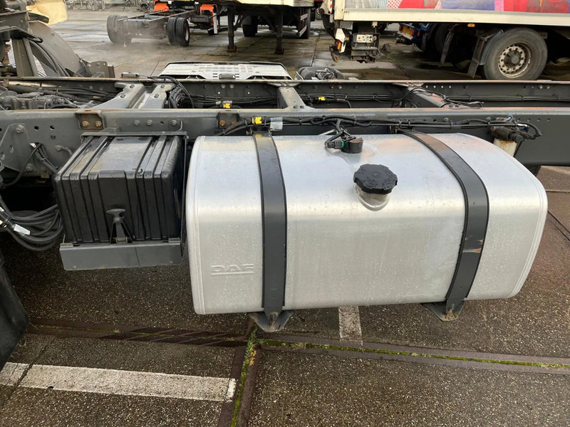 Xe tải khung gầm DAF CF 260 CF 260 FA CHASSIS CABINE EURO 6: hình 19
