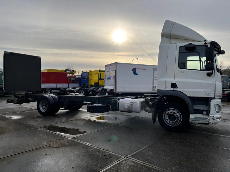 DAF CF 260 CF 260 FA CHASSIS CABINE EURO 6 - Xe tải khung gầm: hình 4 DAF CF 260 CF 260 FA CHASSIS CABINE EURO 6 - Xe tải khung gầm: hình 4