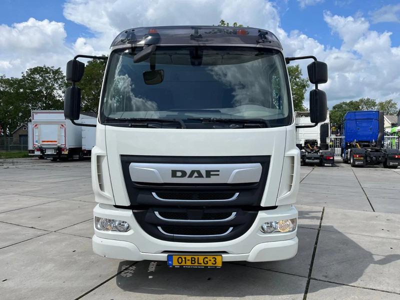 DAF LF 230 FA - Xe cẩu tự hành: hình 4 DAF LF 230 FA - Xe cẩu tự hành: hình 4