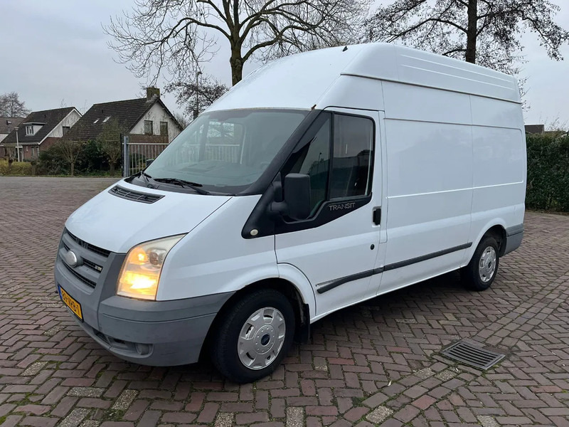 Ford Transit 280M FD VAN 85 HR 4.23 - Xe van nhỏ gọn: hình 5 Ford Transit 280M FD VAN 85 HR 4.23 - Xe van nhỏ gọn: hình 5