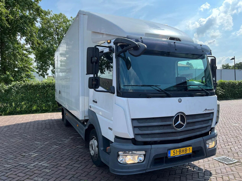 Mercedes-Benz Atego 916 - Xe tải hộp: hình 2 Mercedes-Benz Atego 916 - Xe tải hộp: hình 2