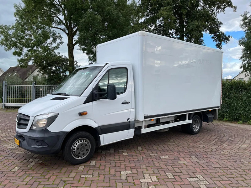 Mercedes-Benz Sprinter 313 CDI - Xe tải nhỏ thùng kín: hình 1 Mercedes-Benz Sprinter 313 CDI - Xe tải nhỏ thùng kín: hình 1