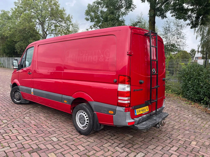 Mercedes-Benz Sprinter 313 CDI L2H1 - Xe van chở hàng: hình 5 Mercedes-Benz Sprinter 313 CDI L2H1 - Xe van chở hàng: hình 5