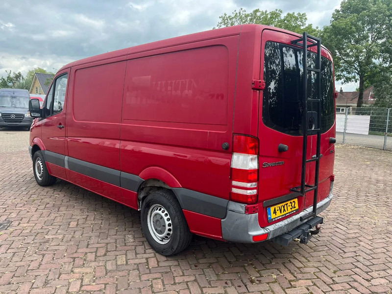 Mercedes-Benz Sprinter 313 L2H1 - Xe van chở hàng: hình 4 Mercedes-Benz Sprinter 313 L2H1 - Xe van chở hàng: hình 4