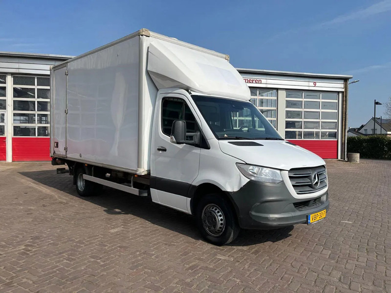 Mercedes-Benz Sprinter 516CDI - Xe tải nhỏ thùng kín: hình 1 Mercedes-Benz Sprinter 516CDI - Xe tải nhỏ thùng kín: hình 1