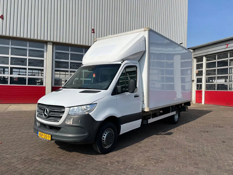 Mercedes-Benz Sprinter 516CDI - Xe tải nhỏ thùng kín: hình 5 Mercedes-Benz Sprinter 516CDI - Xe tải nhỏ thùng kín: hình 5