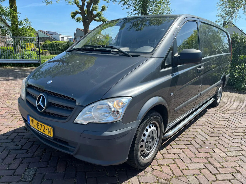Mercedes-Benz Vito - Xe van nhỏ gọn: hình 1 Mercedes-Benz Vito - Xe van nhỏ gọn: hình 1