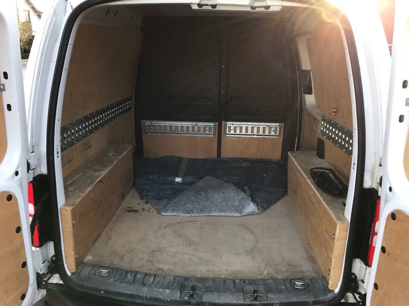 Xe van chở hàng Volkswagen Caddy 1.6: hình 8