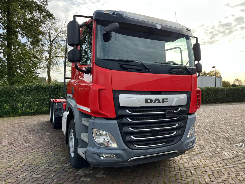 DAF CF 530 FAT intarder - Xe đầu kéo: hình 3 DAF CF 530 FAT intarder - Xe đầu kéo: hình 3