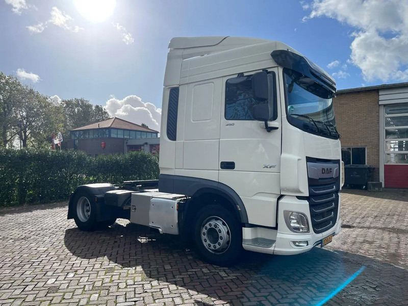 DAF XF 450 FT - Xe đầu kéo: hình 5 DAF XF 450 FT - Xe đầu kéo: hình 5